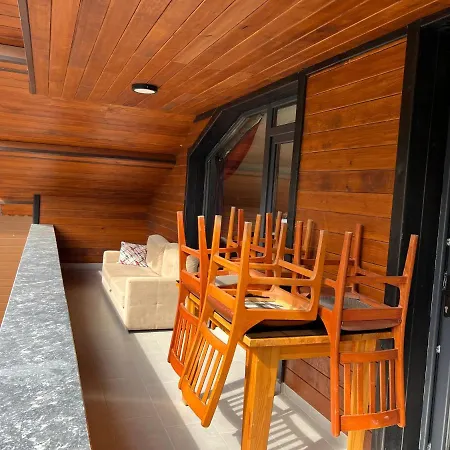 Karadeniz Apartmán *